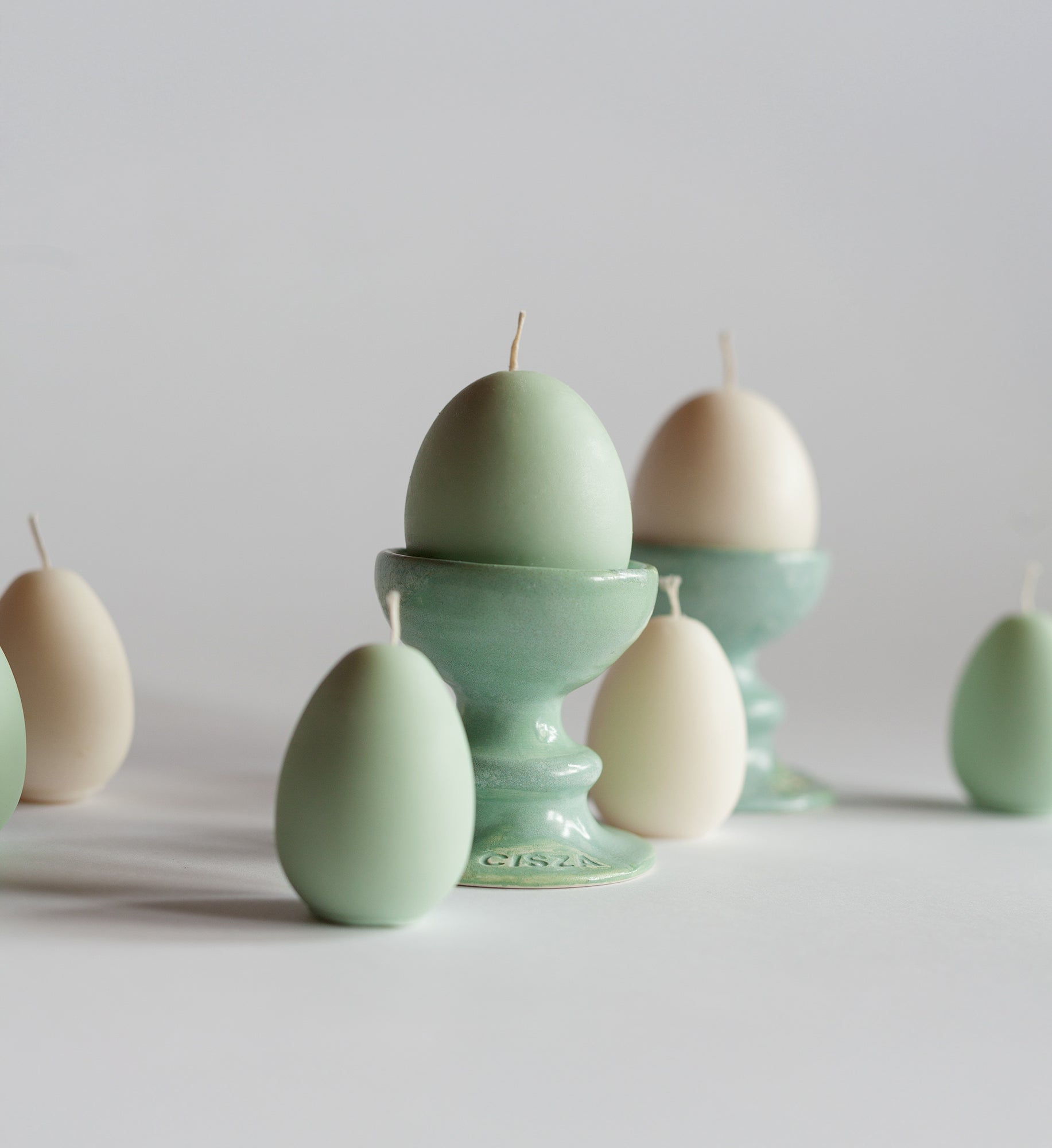 Egg Holder Candle Set