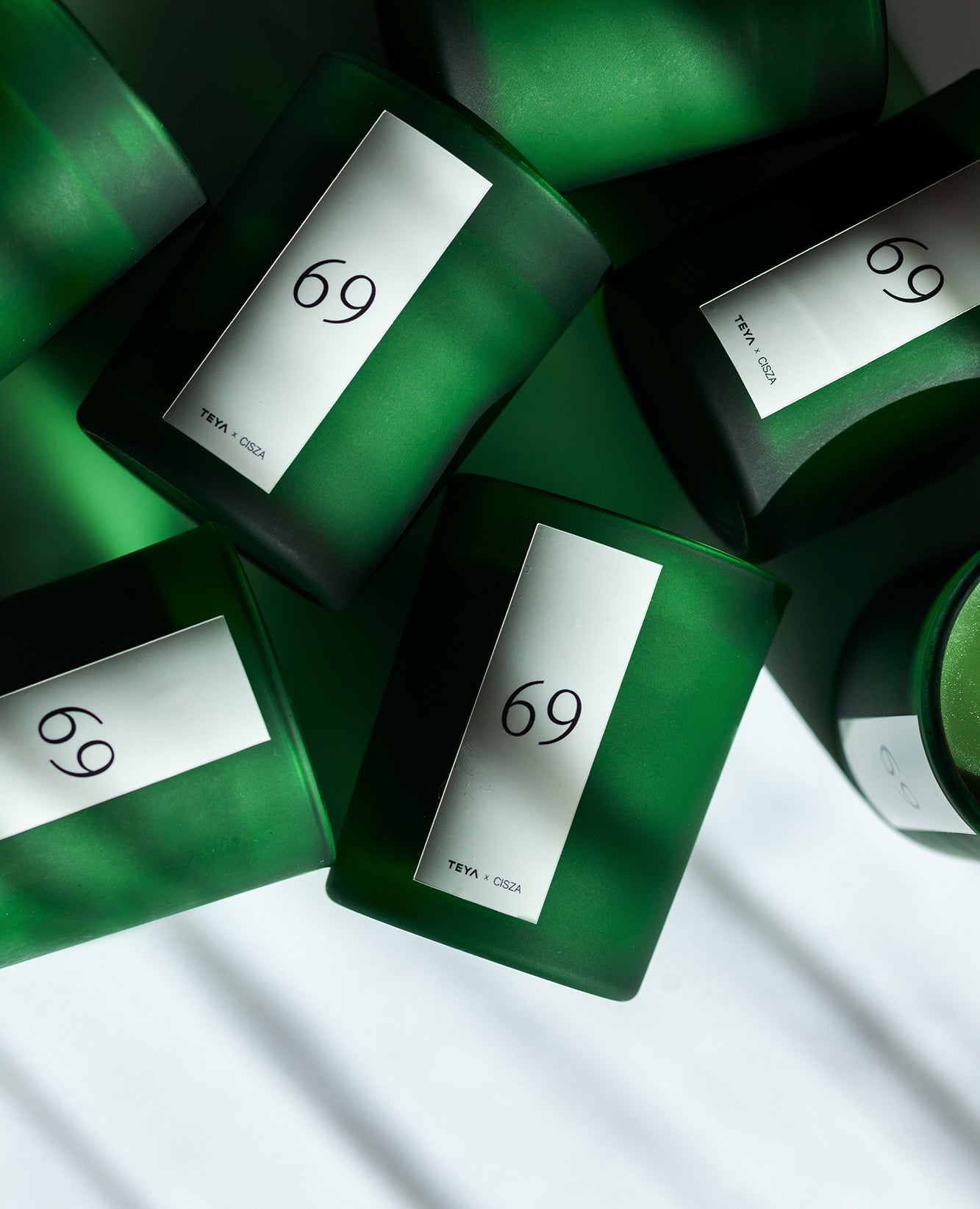 Scented candle '69'